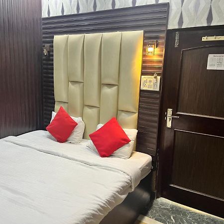 Jk Mahal 호텔 Allāhābād Junction 외부 사진